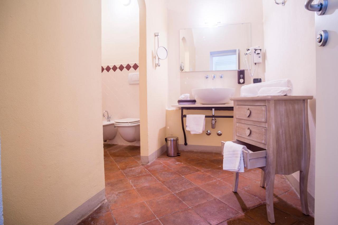 Hotel Villa Costanza 旁蒂纽尔 外观 照片