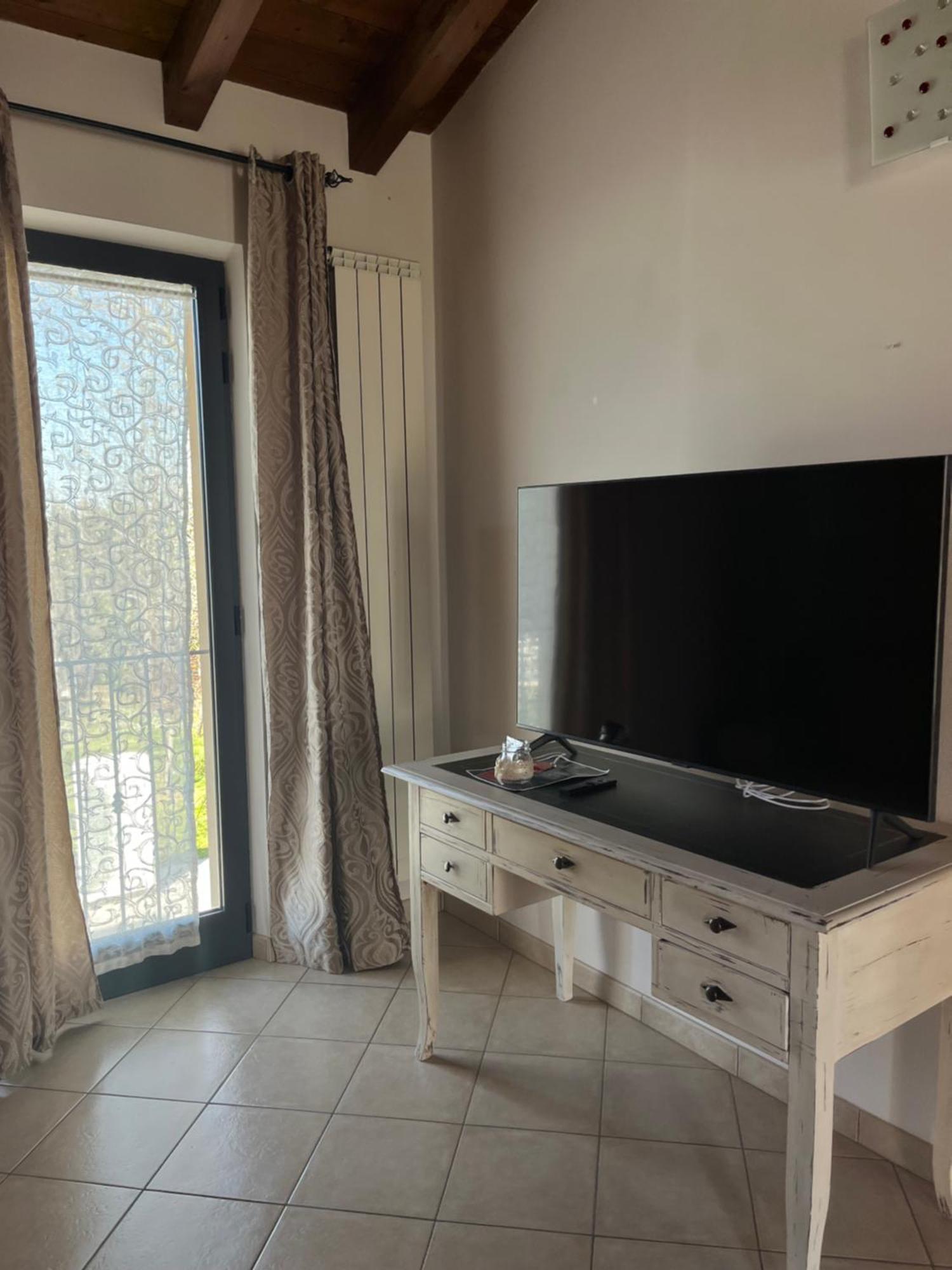 Hotel Villa Costanza 旁蒂纽尔 外观 照片
